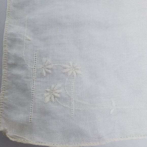 Vintage White Handkerchief  - Picture 3 of 6